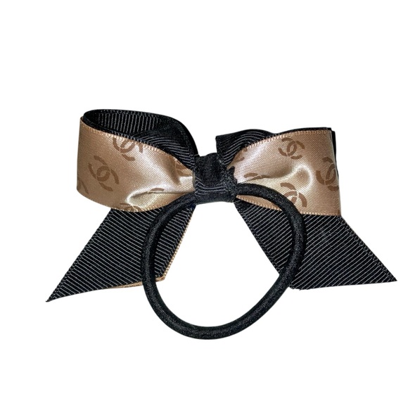 Upcycled Chanel Hair Ponytail Holder👱‍♀️ 🎀 - Picture 2 of 2